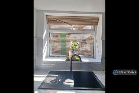 undefined, Manchester Road, Huddersfield, HD4
