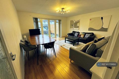 3 bedroom terraced house to rent, Storks Road, London, SE16