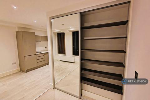 undefined, Arliss Court, Watford, WD17