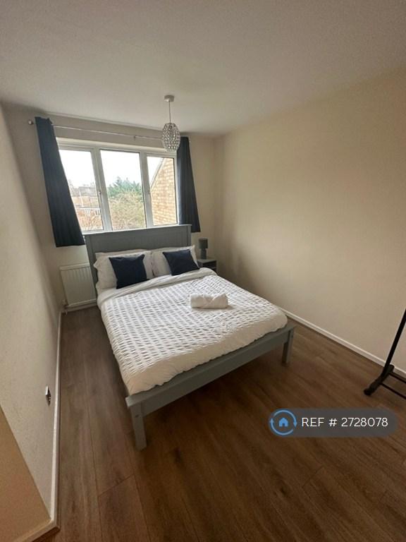Double Bedroom