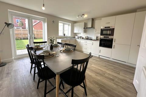 3 bedroom detached house for sale, Plot 521, The Clifford at Bardon Lea at Grange View, Walter Pettitt Way , Hugglescote, Lower Bardon LE67