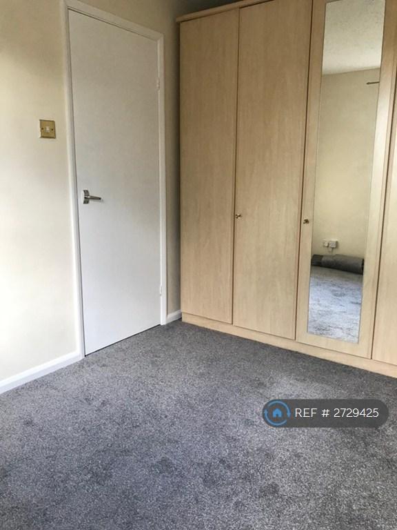 Bedroom 2 (1)