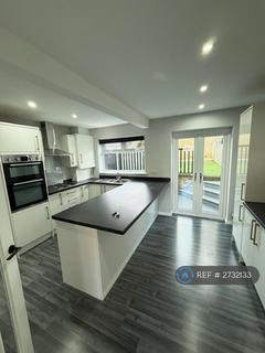 undefined, Lyndale Mews, Dewsbury, WF13
