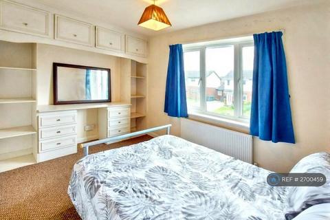 undefined, Ravenwood, Oldham, OL9