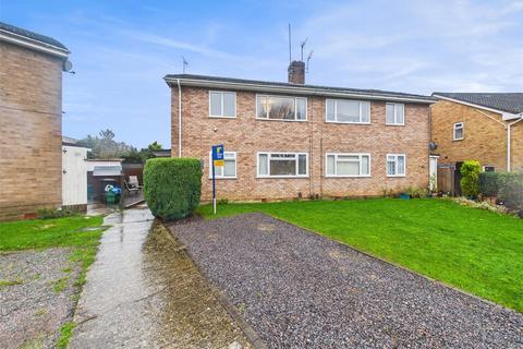2 bedroom maisonette for sale, Pinemount Road, Hucclecote, Gloucester, Gloucestershire, GL3