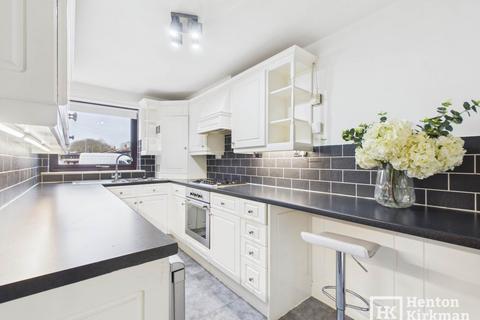 1 bedroom maisonette for sale, Mallow Gardens, Billericay