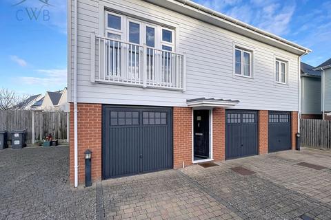 2 bedroom coach house to rent, Ashfield Close, Snodland, ME6