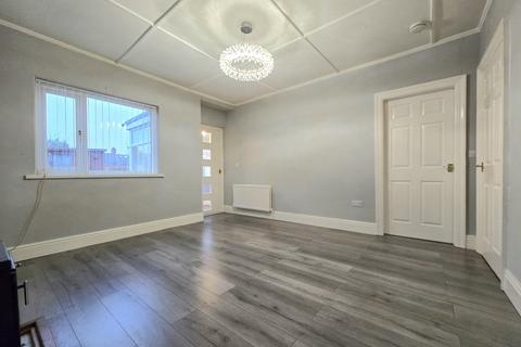 2 bedroom terraced bungalow for sale, Bute Road South, High Spen NE39