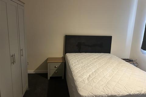 undefined, Room 3, Canterbury Way, Stevenage, Hertfordshire