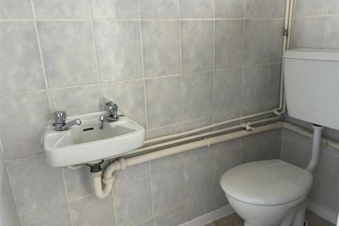 undefined, Room 1, Canterbury Way, Stevenage, Hertfordshire