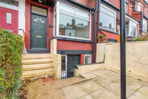 2 bedroom terraced house to rent, Leeds LS4