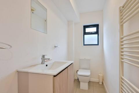 undefined, Windsor Close, Godalming, GU7