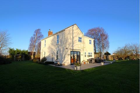 4 bedroom detached house for sale, March Road, Turves PE7
