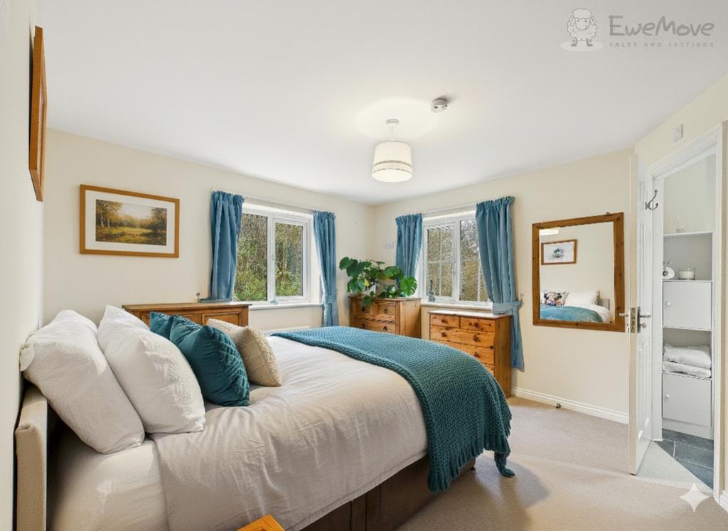 Ewemove south molton master bedroom