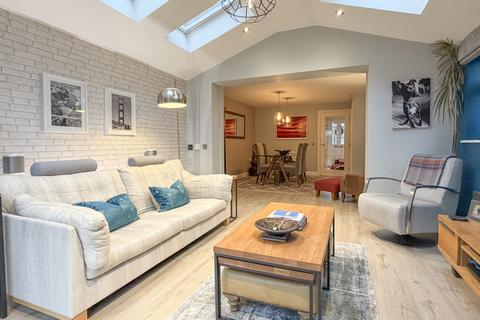 3 bedroom property for sale, Thame Oxfordshire
