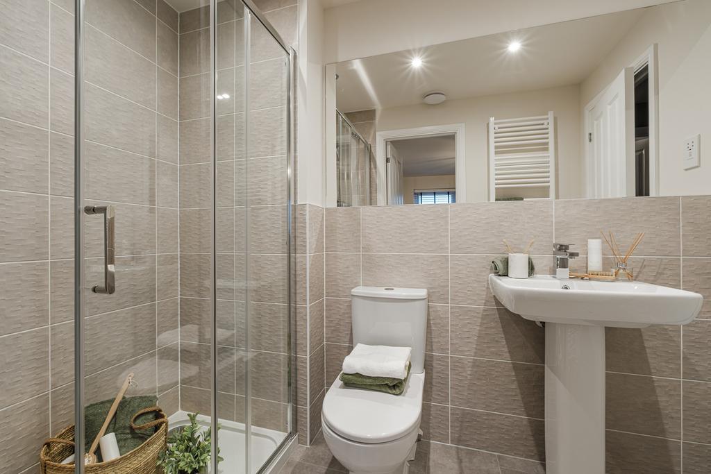 Interior view of the en suite in our 4 bed...