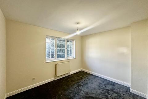 undefined, Atherley Way, Hounslow TW4