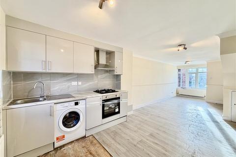 undefined, Atherley Way, Hounslow TW4