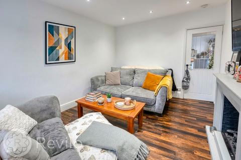 2 bedroom semi-detached house for sale, Willows Lane, Rochdale, OL16