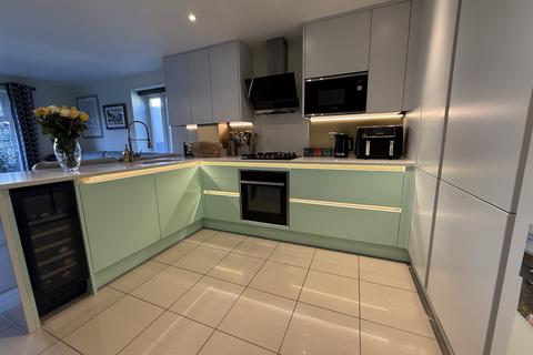 3 bedroom semi-detached house for sale, Wood Street, Patchway, BS34