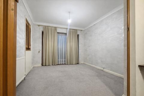 undefined, 3 Bedroom House To Let - HP11