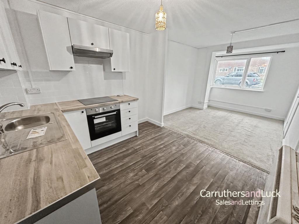 Open Plan Lounge / Kitchen