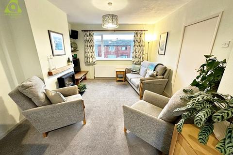 3 bedroom semi-detached house for sale, Nightingale Road, Blackrod, BL6 5DX