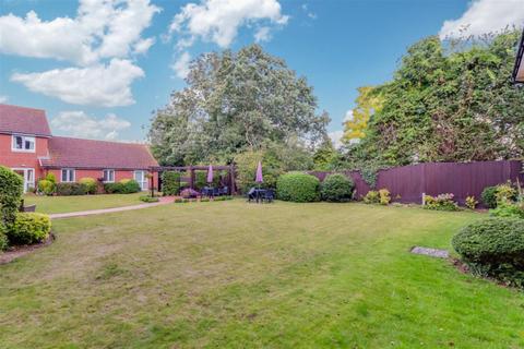 undefined, Church Road, Benfleet, SS7