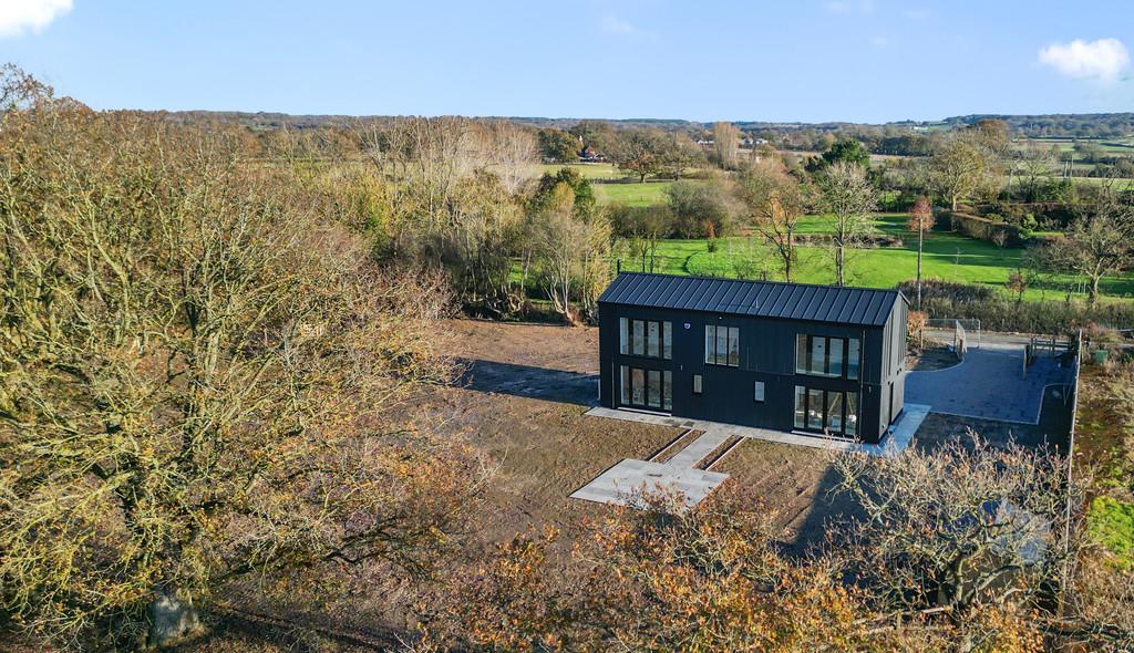The haybarn external (12)