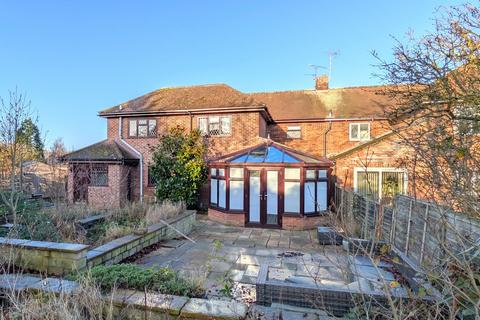 4 bedroom semi-detached house for sale, Denton Close, Grantham