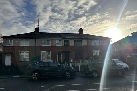 3 bedroom terraced house to rent, Green Lane, Middleton