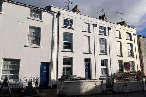 London Road, Stroud