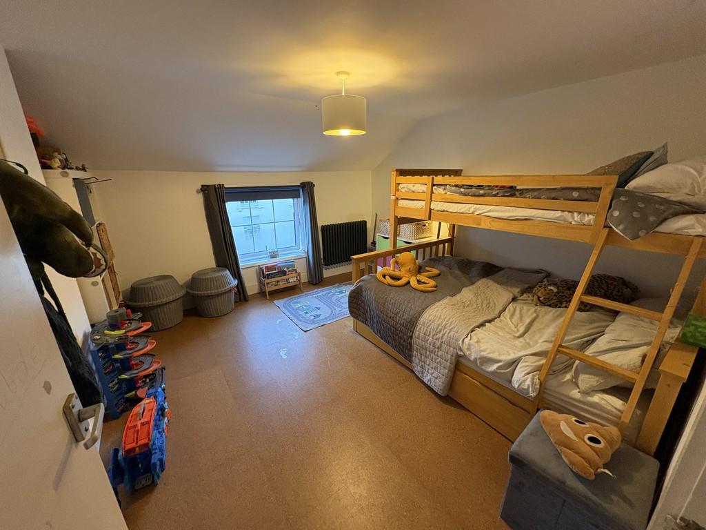 Bed4