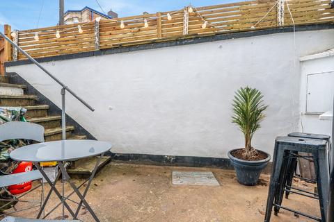 4 bedroom townhouse for sale, London Road, Stroud