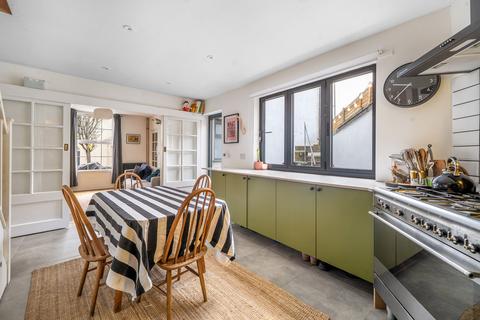 4 bedroom townhouse for sale, London Road, Stroud