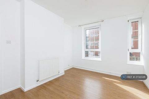 1 bedroom flat to rent, Beechey House, London, E1W