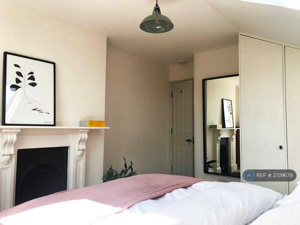 Bedroom 01