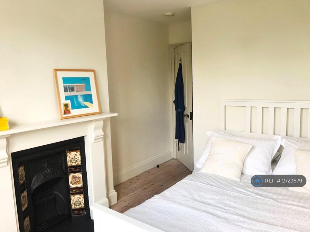 Bedroom 02