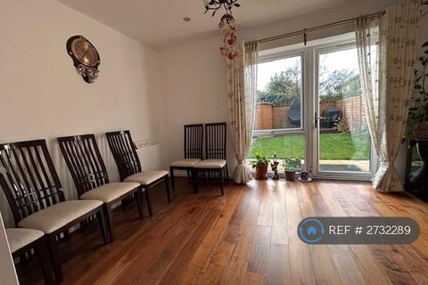 undefined, Marine Crescent, Ilford, IG6