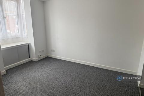 undefined, Colwyn Road, Northampton, NN1