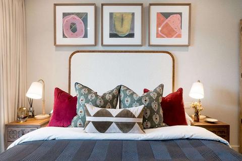 undefined, England E3 4BH London, GBR
