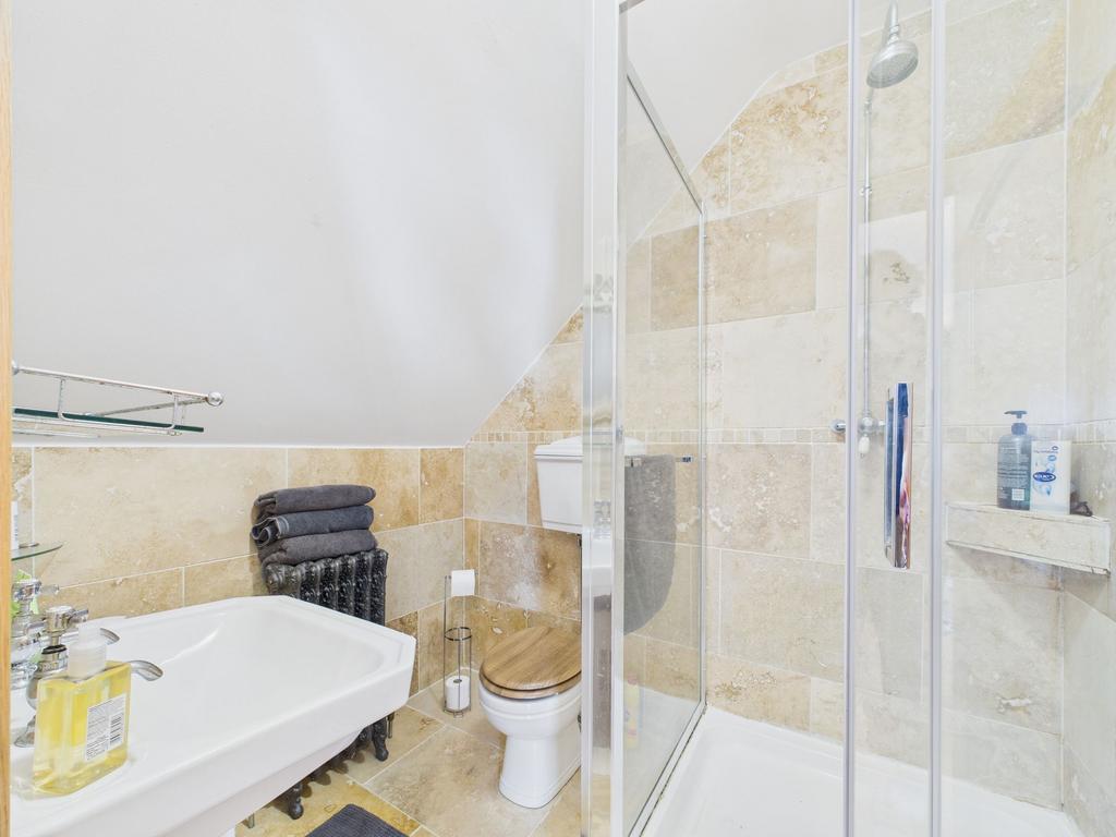 En Suite 1