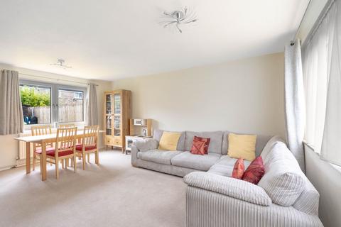 3 bedroom terraced house for sale, Magdalene Close, Longstanton, CB24