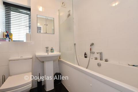 undefined, Heathfield Park Drive, Chadwell Heath, Essex