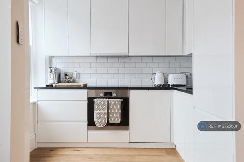 1 bedroom flat to rent, Sheffield Terrace, London, W8