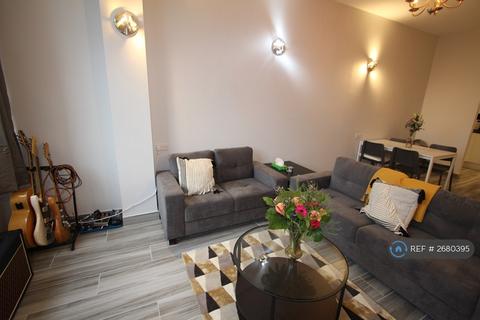 1 bedroom flat to rent, Church Road, Ashford, TW15