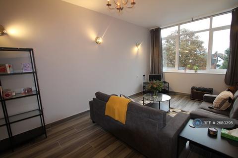 1 bedroom flat to rent, Church Road, Ashford, TW15