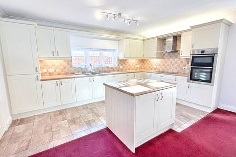 4 bedroom detached bungalow for sale, March Road, Wimblington, PE15