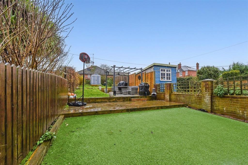 Sketch Ph17 6343136.jpg