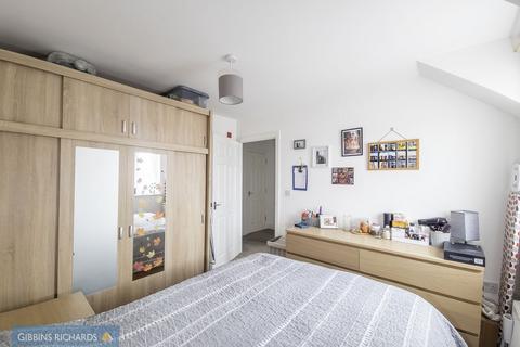 2 bedroom flat for sale, Riverside Close, Bridgwater